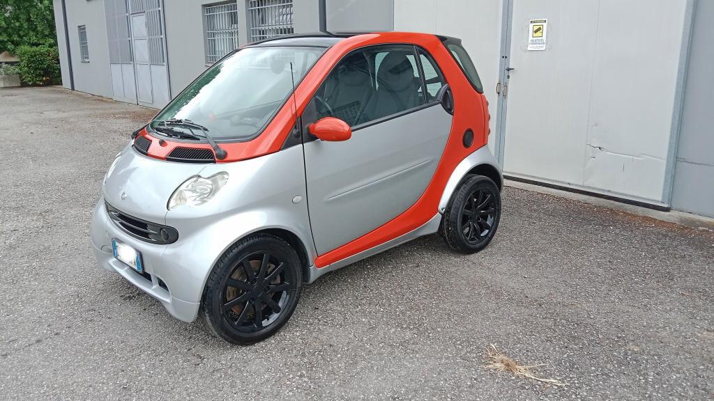 Smart Fortwo 700 benzina (MOTORE REVISIONATO)