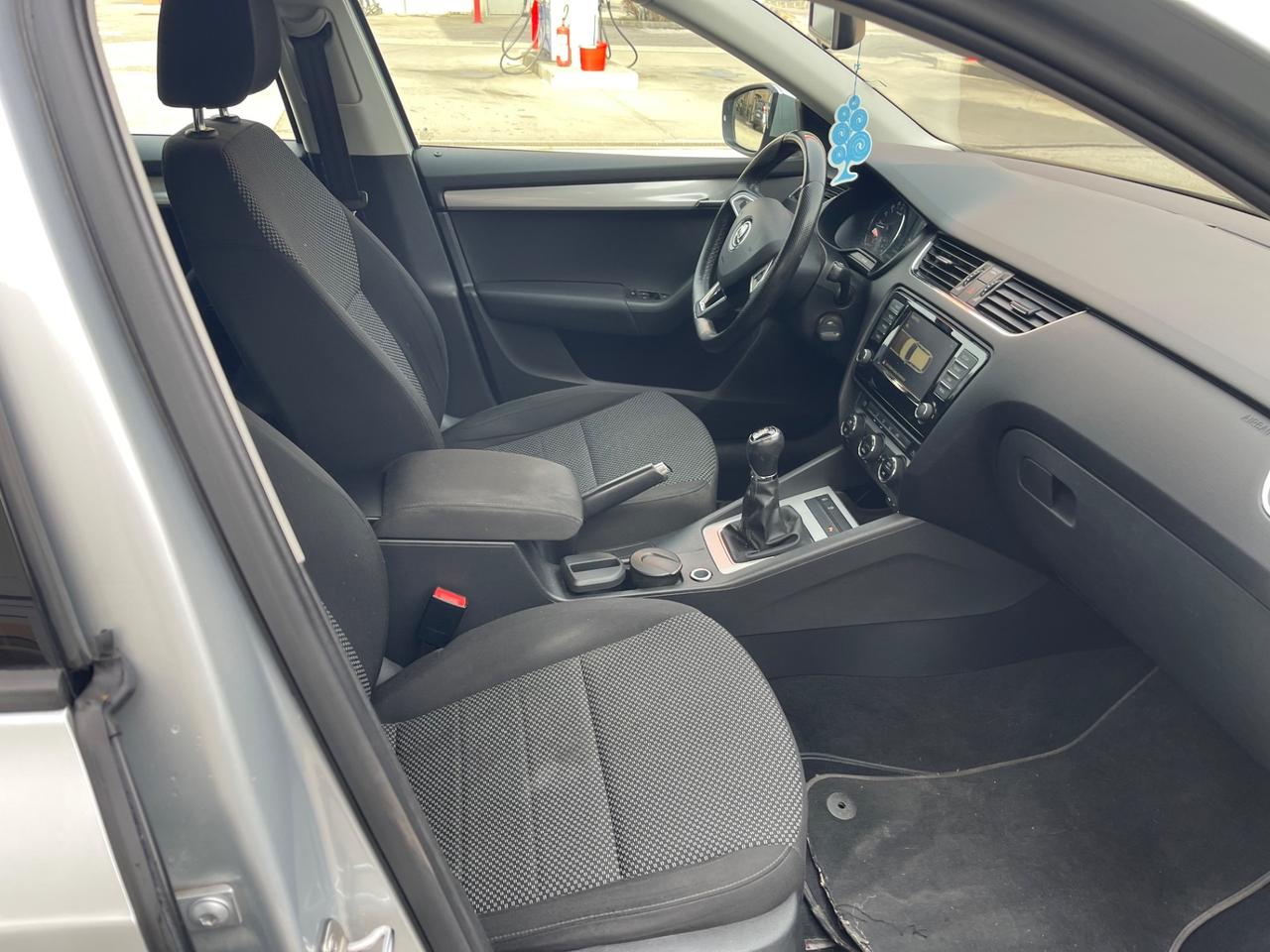 Skoda Octavia 1.6 TDI CR 110 CV 4x4 SI NEOPATENTATI