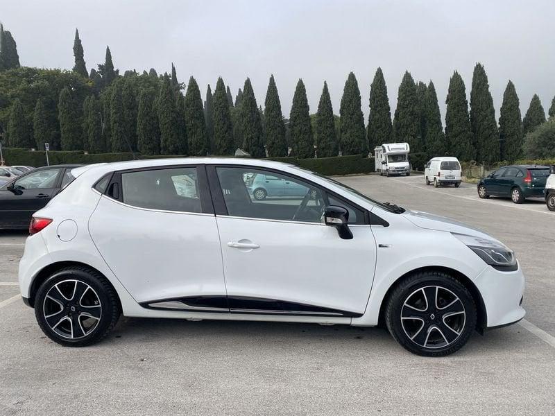 Renault Clio 1.2 75CV 5 porte Duel