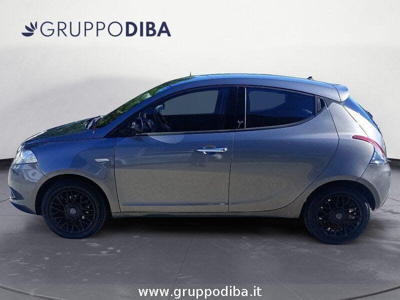 Lancia Ypsilon III 2011 Benzina 1.2 8v Gold 69cv