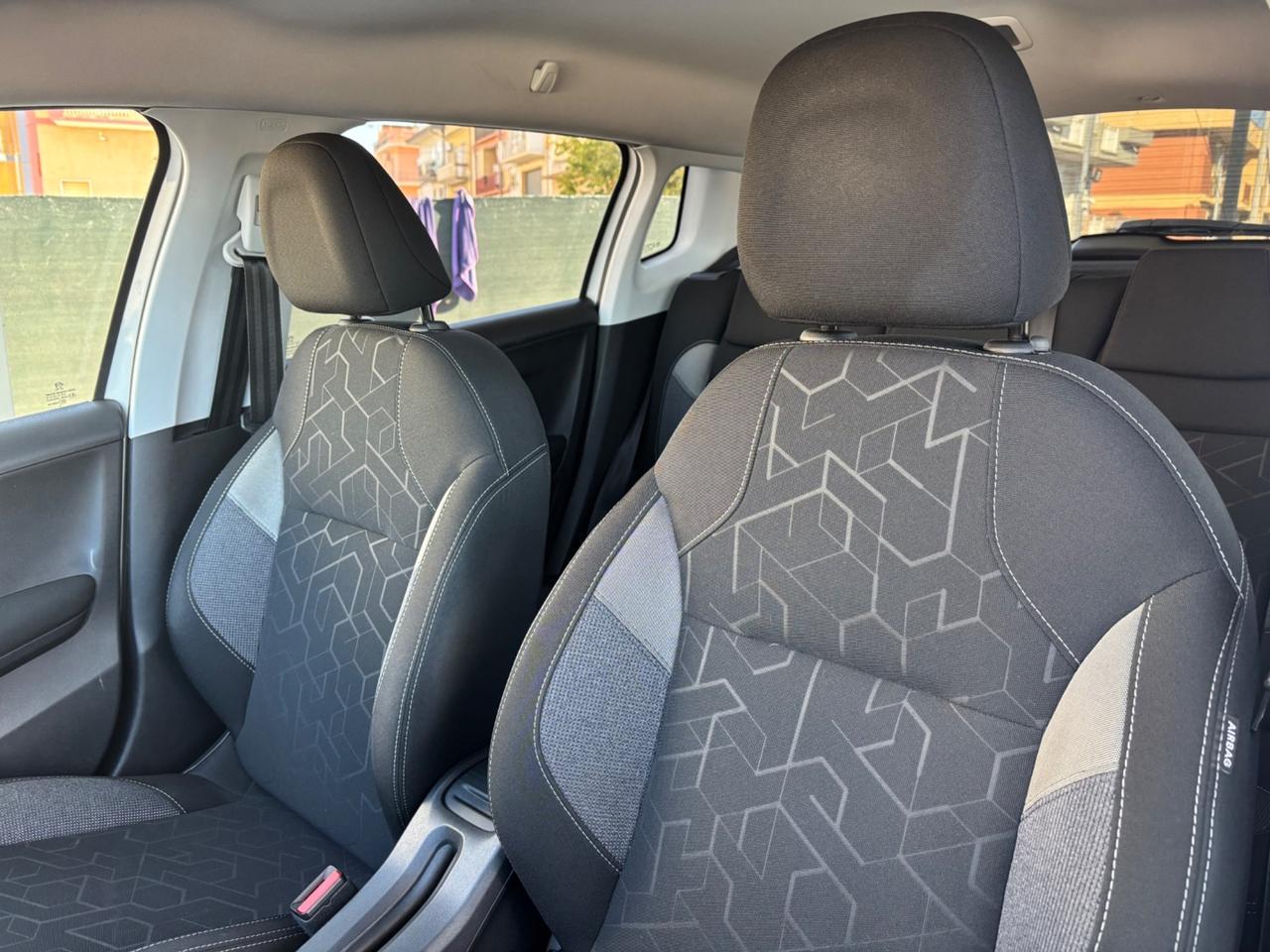 Peugeot 2008 BlueHDi 100 Active