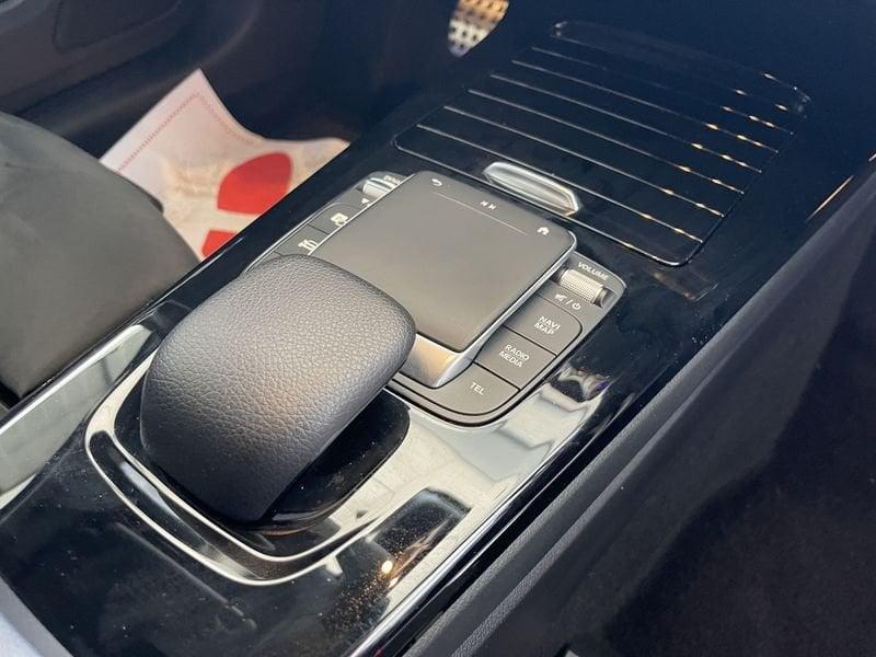 Mercedes-Benz Classe A A 180 d Automatic Premium Edition