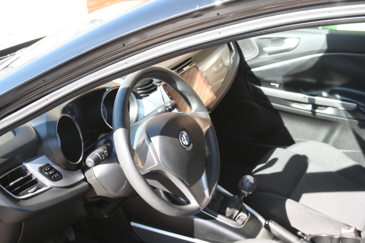 Alfa Romeo Giulietta 1.6 JTDm-2 105 CV Progression