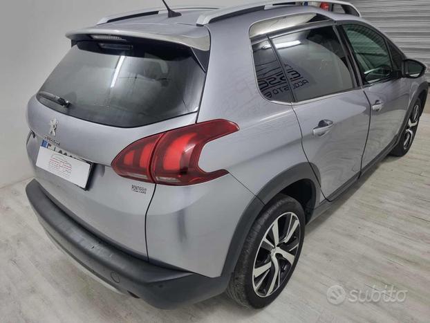 PEUGEOT 2008 BlueHDi 100 Allure