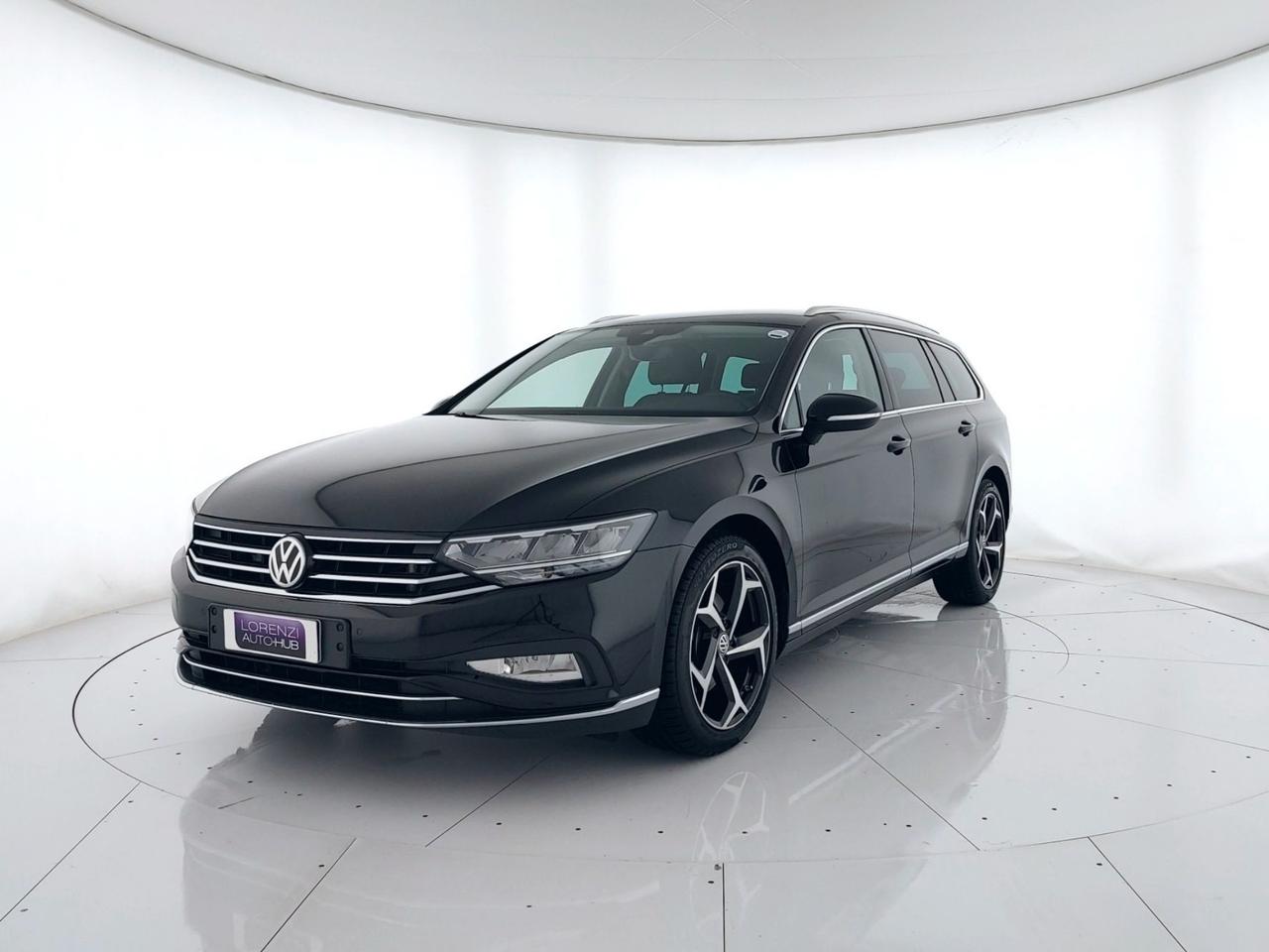 VOLKSWAGEN Passat Variant 2.0 tdi Executive 190cv dsg APP CONNECT+LED