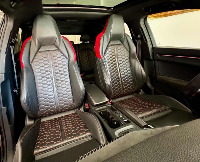 AUDI RS Q3 SPB quattro S tronic
