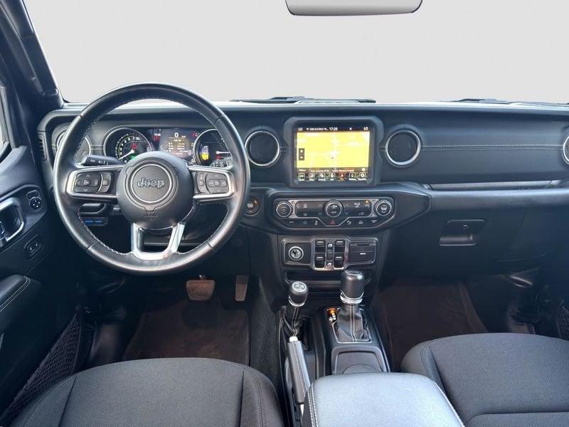 Jeep Wrangler Wrangler Unlimited 2.0 PHEV Sahara Autom.