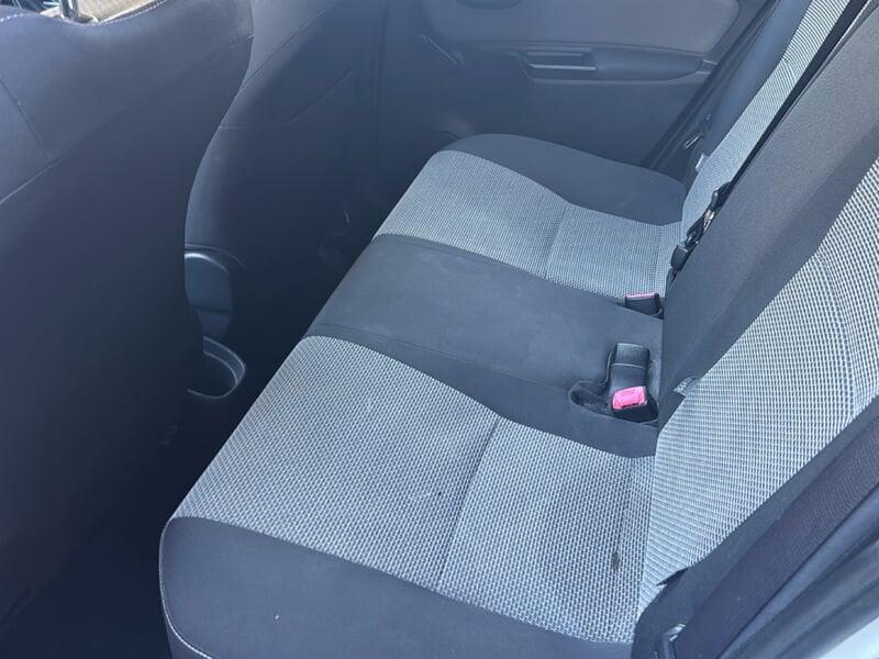 Toyota Yaris Yaris 5p 1.5h Cool