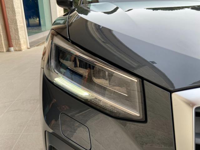 AUDI Q2 30 TDI S tronic Business Plus