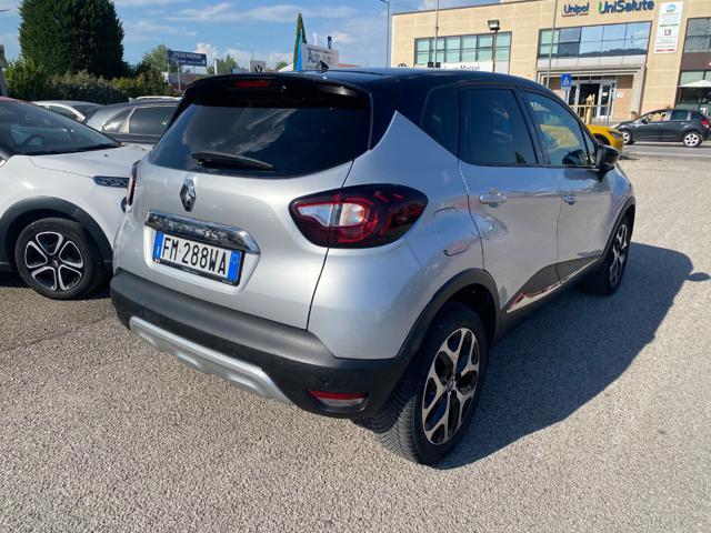 RENAULT Captur dCi 8V 90 CV EDC Start&Stop Energy Initiale Paris