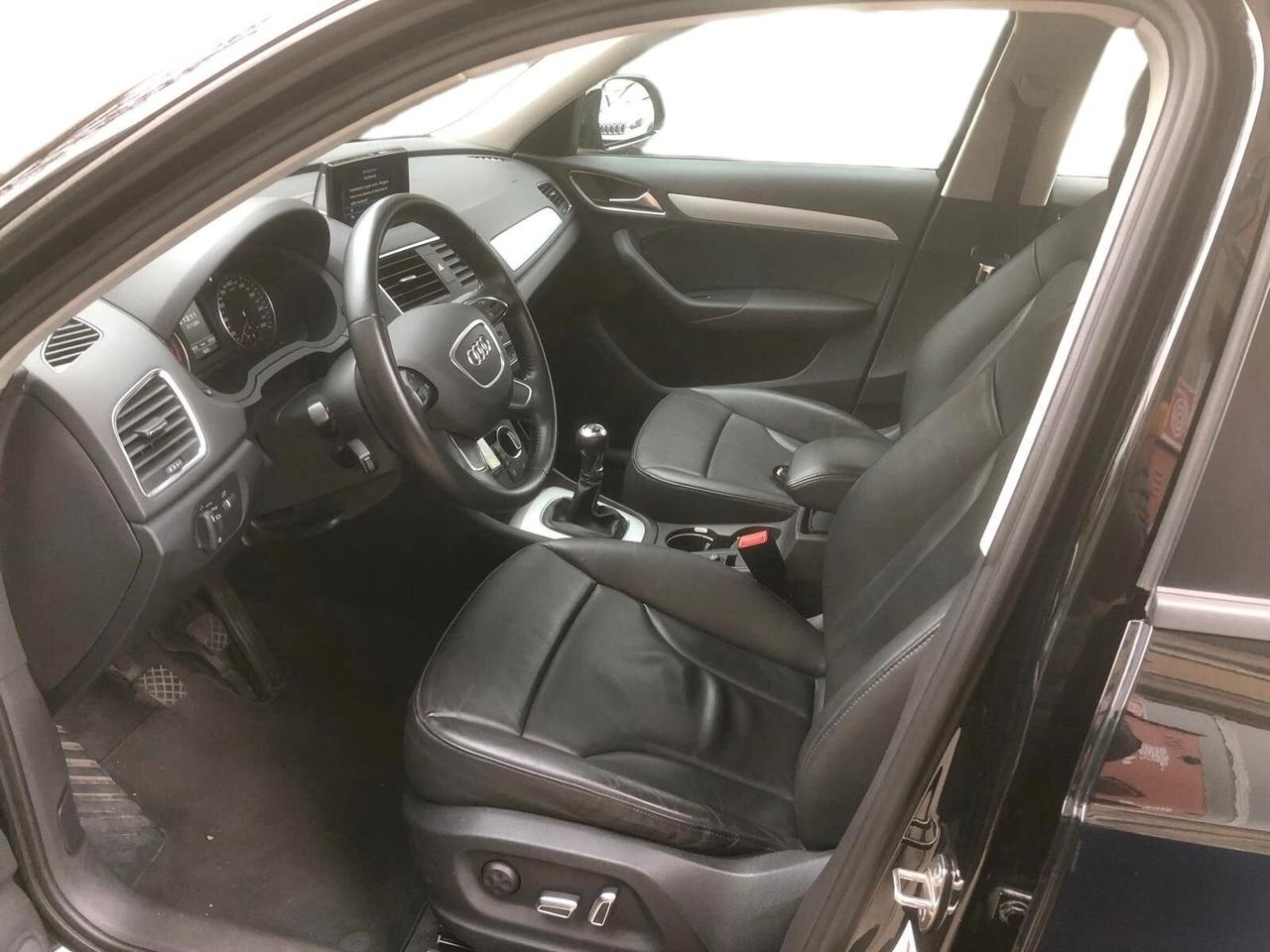 Audi Q3 2.0 TDI 150 CV Business