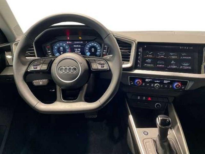 Audi A1 II 2019 Sportback 30 1.0 tfsi Business 116cv s-tronic