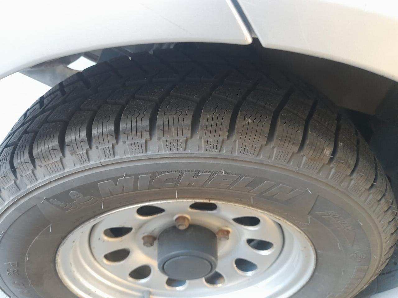 Suzuki Jimny 1.3i 16V cat 4WD JLX