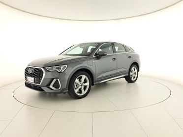 Audi Q3 sportback 45 1.4 tfsi e s line edition s-tronic