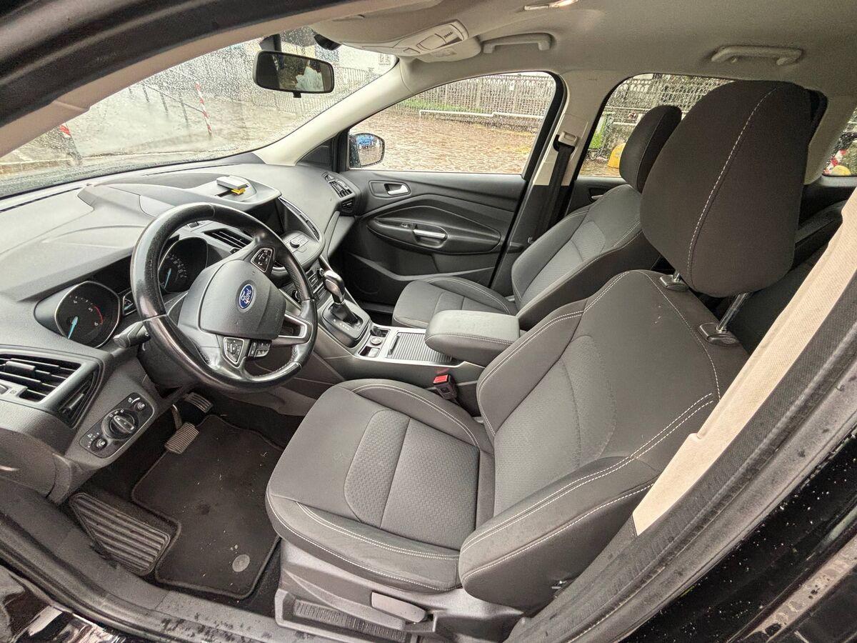 Ford Kuga 2.0 tdci Business s&s 2wd 120cv powershift my19.25