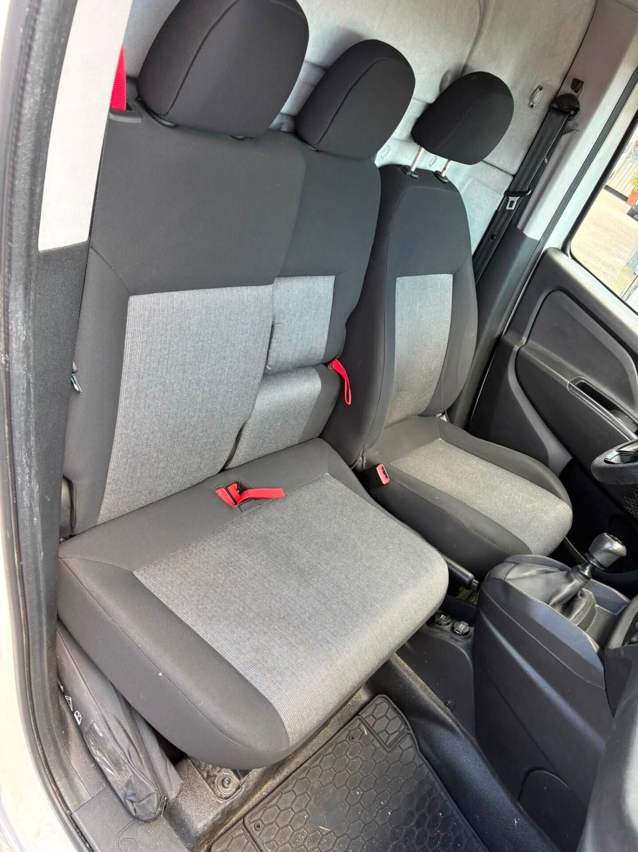 Fiat Doblò 1.6 MJT 105CV Maxi 3 posti