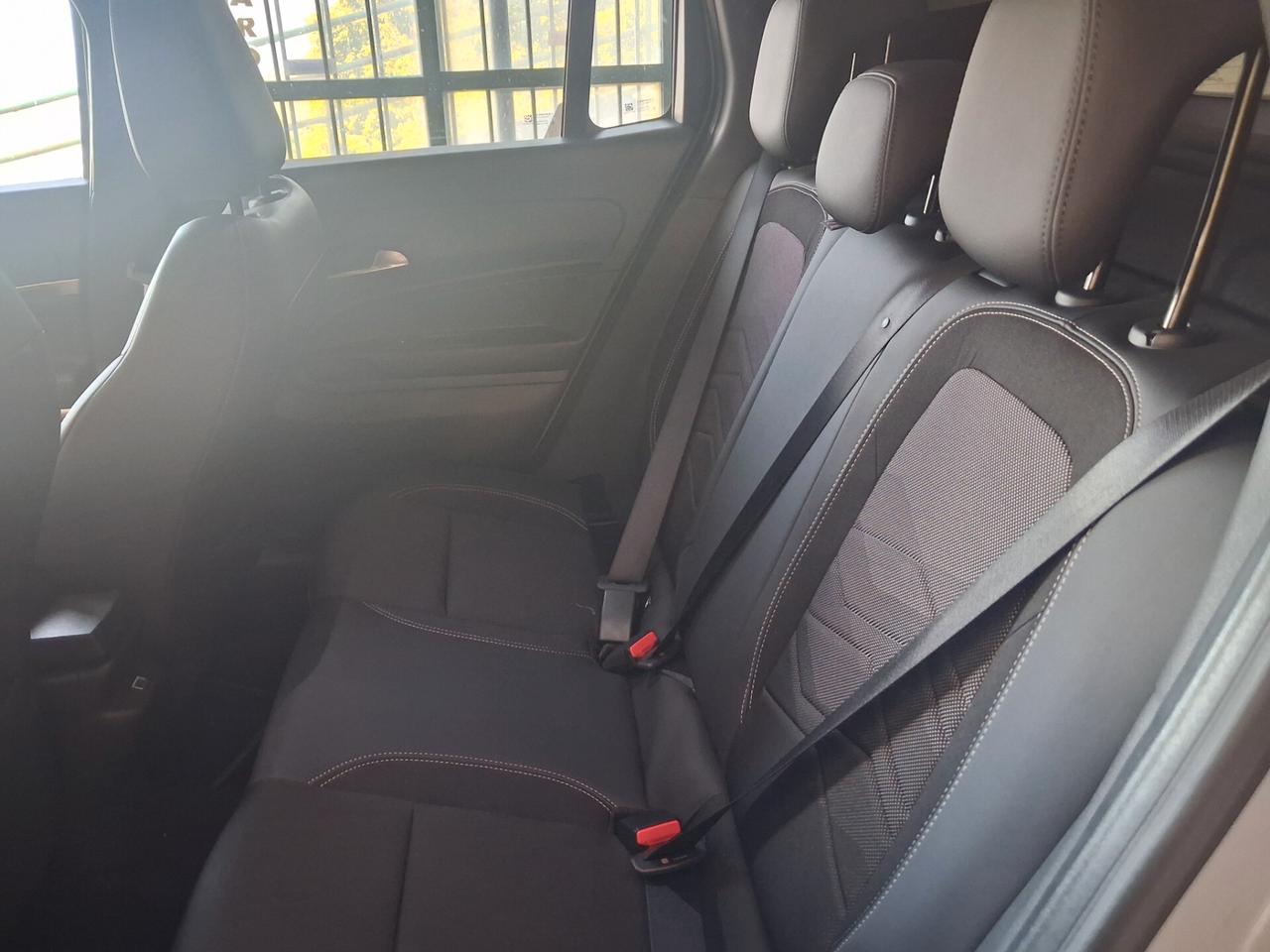 Jeep Avenger 1.2 Turbo 110 CV MHEV Summit
