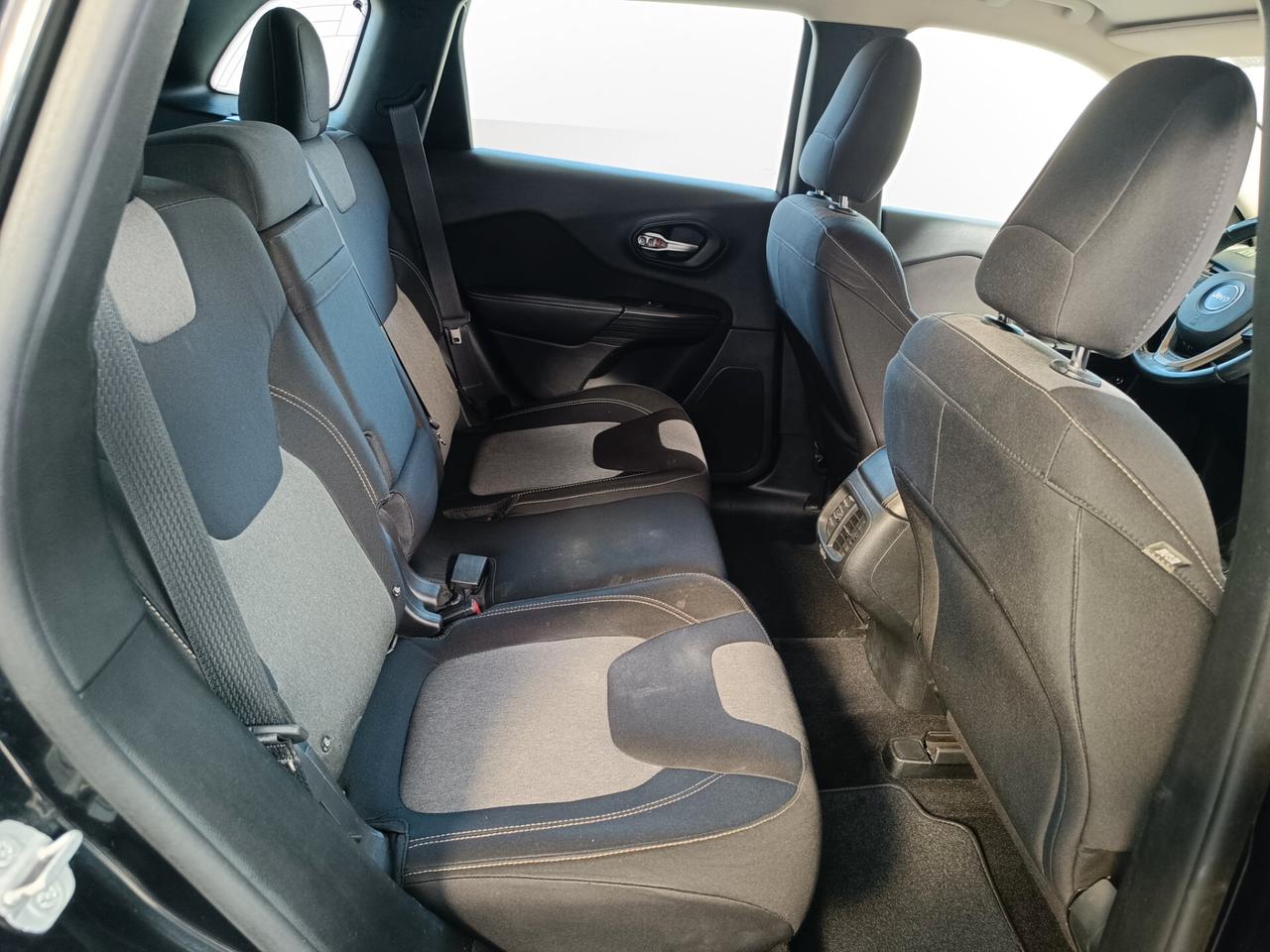 Jeep Cherokee 2.0 Mjt II Longitude