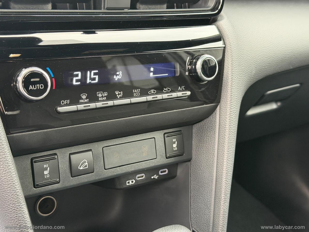 TOYOTA Yaris Cross 1.5 Hyb. 5p. E-CVT AWD Trend Business Plus Pack