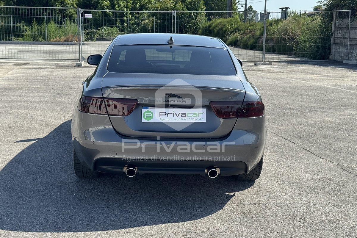 JAGUAR XE 2.0 300 CV AWD aut. R-Sport