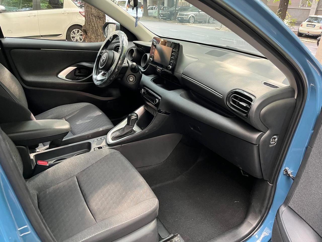 Toyota Yaris 1.5 Hybrid 5 porte Business