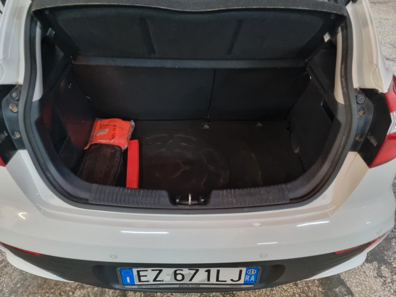 Kia Rio 1.2 CVVT 5p. ECO GPL Cool