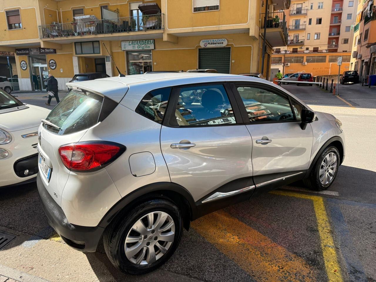 Renault Captur 0.9 90 CV Energy R-Link 63.500 KM