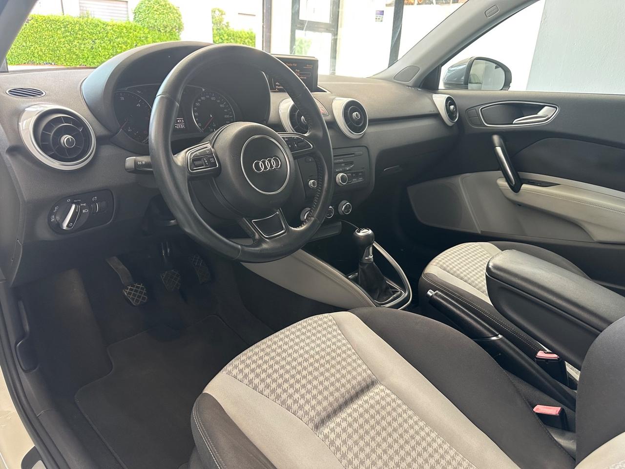 Audi A1 1.6 TDI 105 CV Ambition