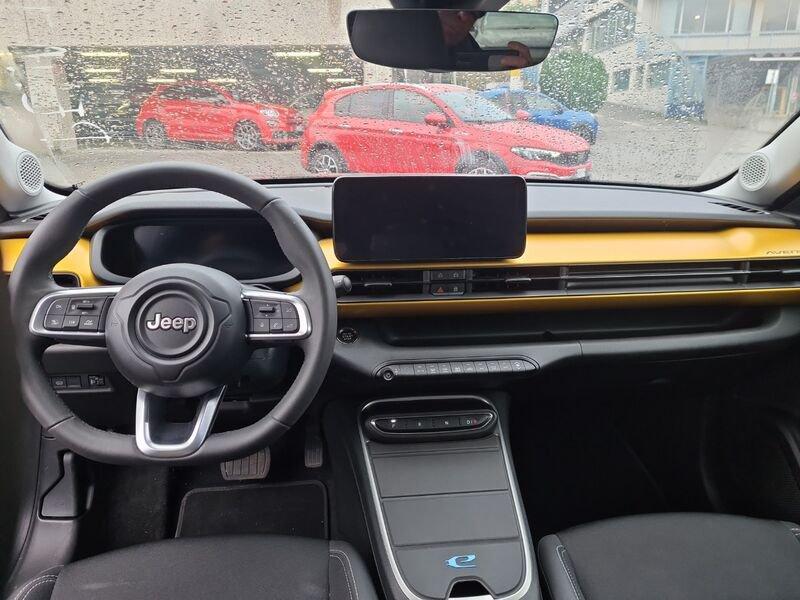 Jeep Avenger Avenger BEV Summit