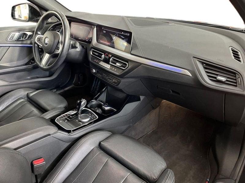 BMW Serie 1 F40 M 135i xdrive auto