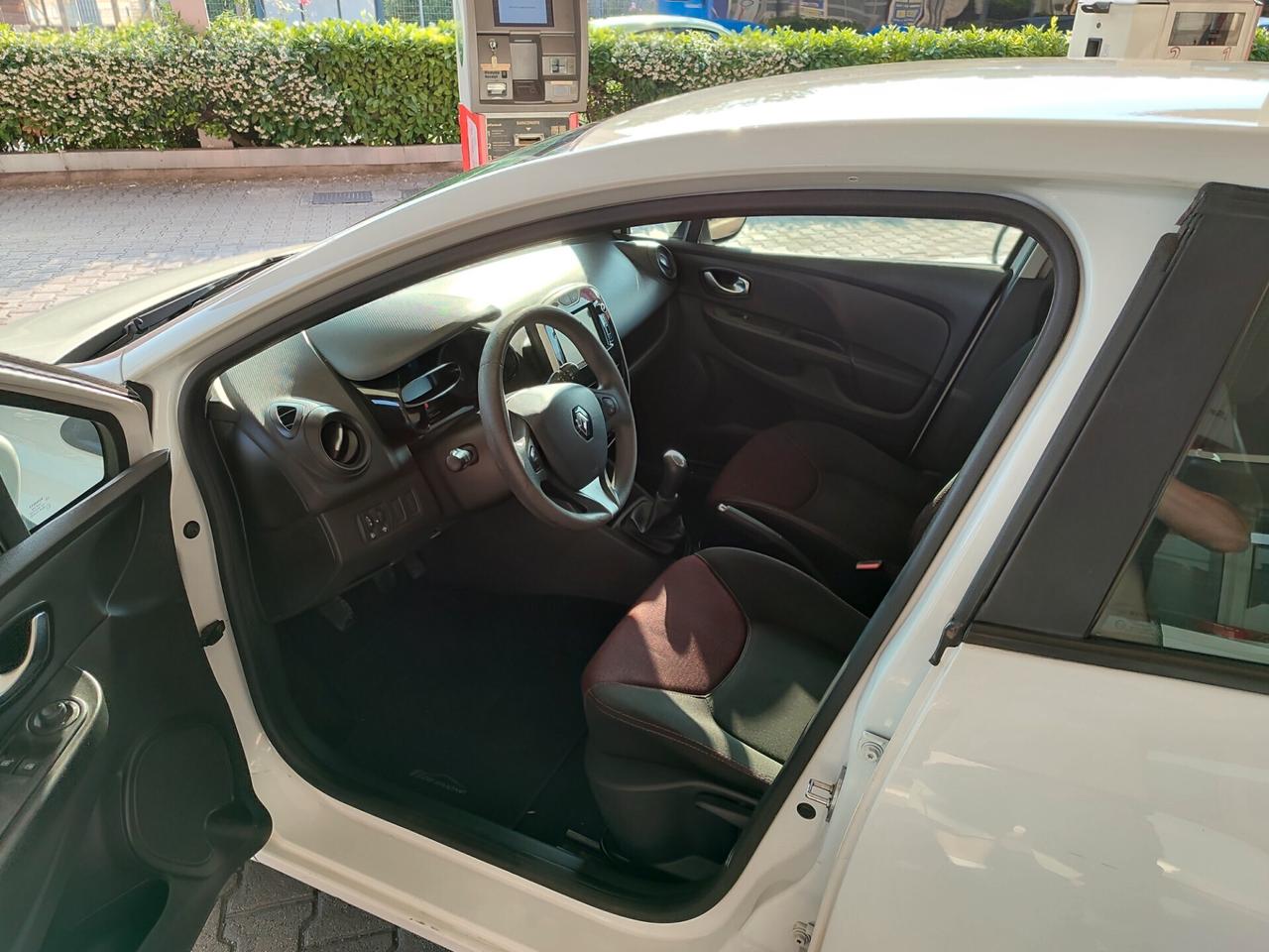 Renault Clio 1.2 SOLO 70.000KM OK NEOP promo