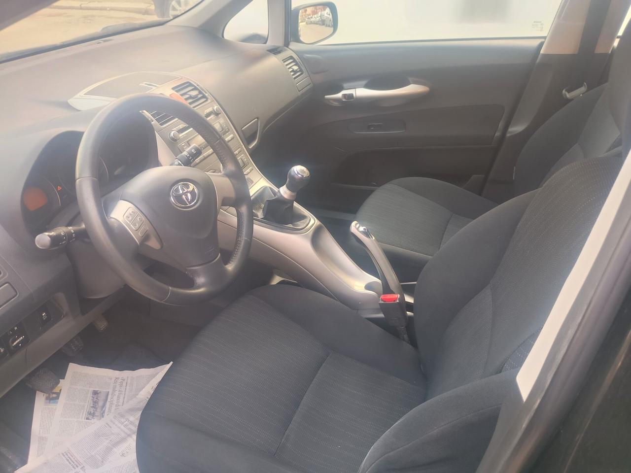 Toyota Auris 1.4 D-4D 5 porte Sol MY'08