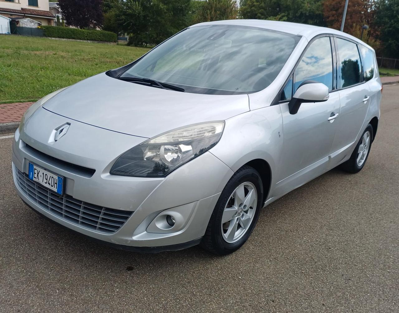 Renault Scenic Scénic X-Mod 1.5 dCi 110CV Luxe