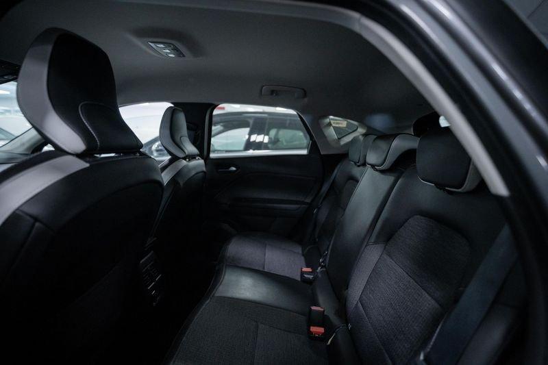 Renault Captur 1.6 E-Tech hybrid Intens 145cv auto