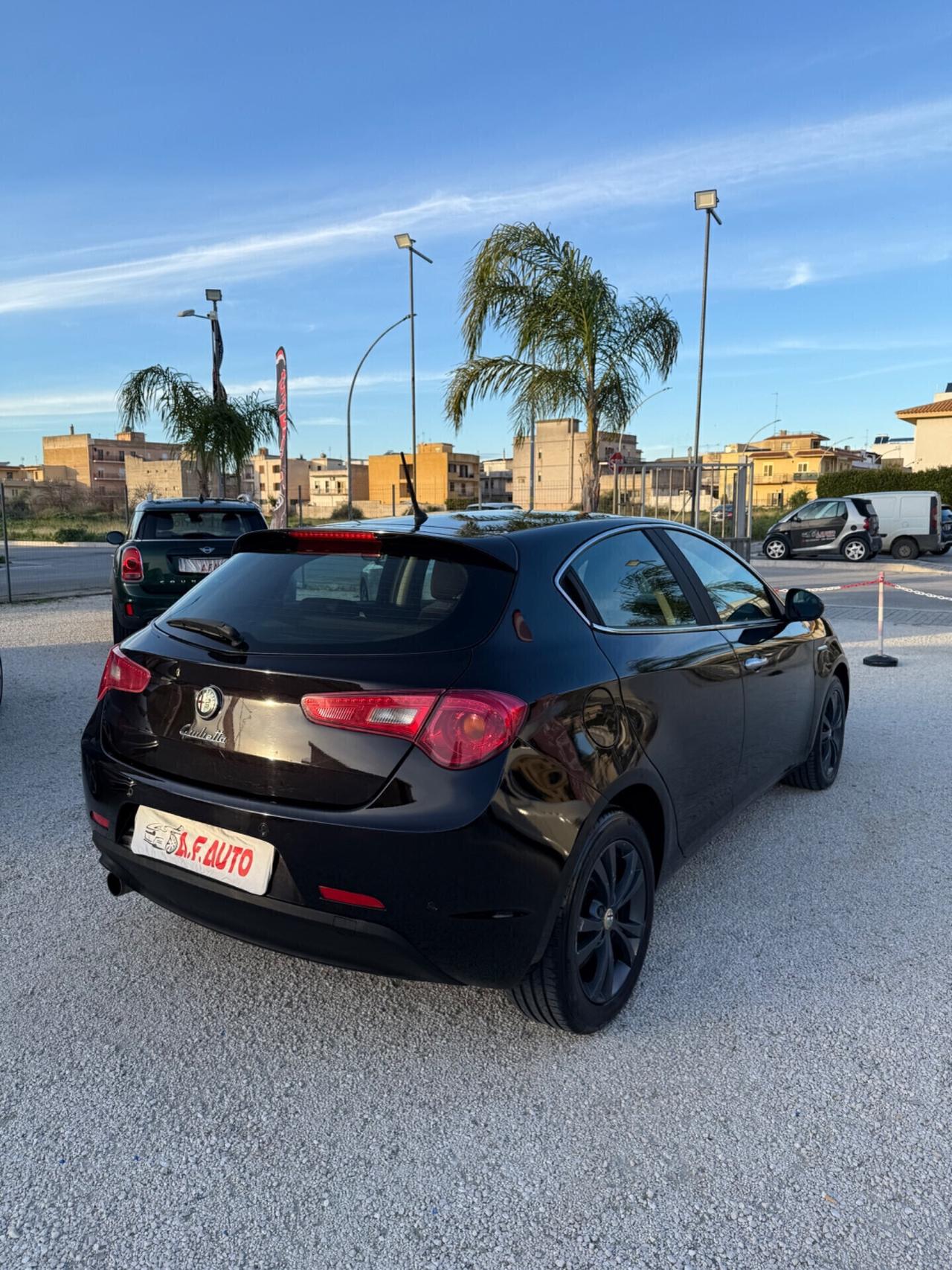 Alfa Romeo Giulietta 1.6 JTDm-2 105 CV Distinctive