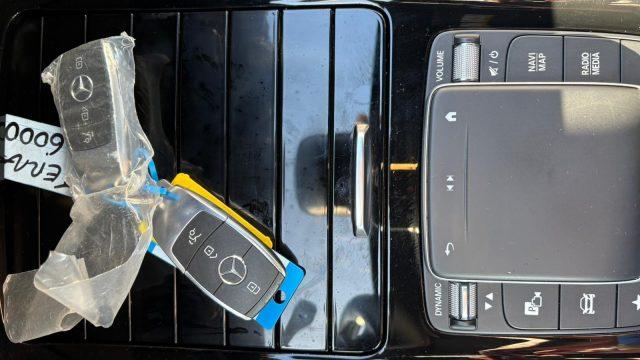 MERCEDES-BENZ GLB 180 d Automatic Business Extra