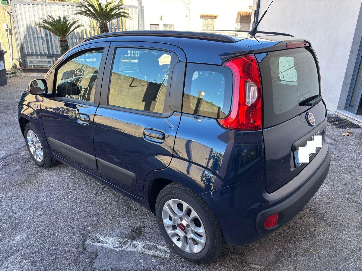 FIAT Panda 1.2 Lounge 5 posti