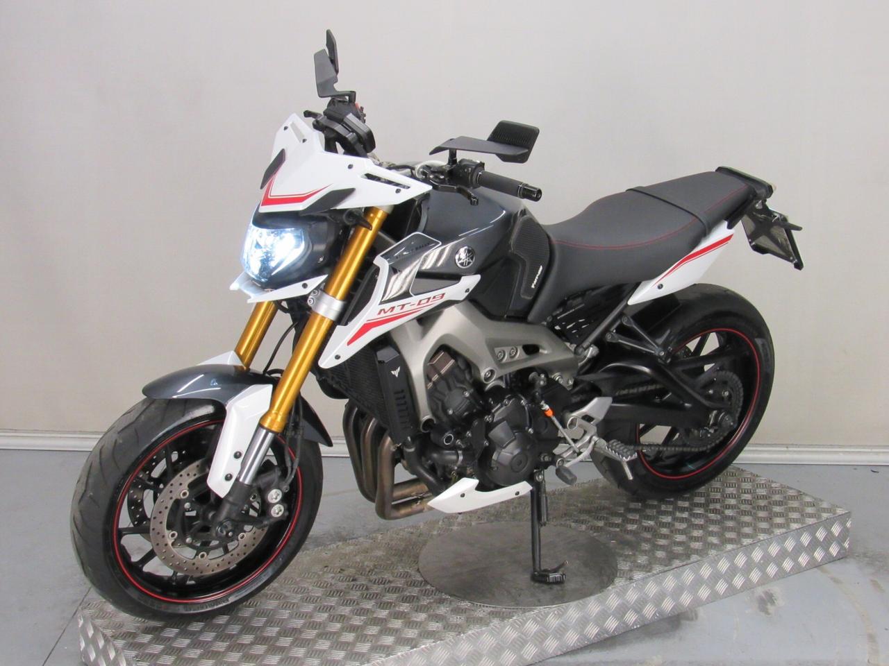 Yamaha MT-09 Street Rally SCARICO SC PROJECT