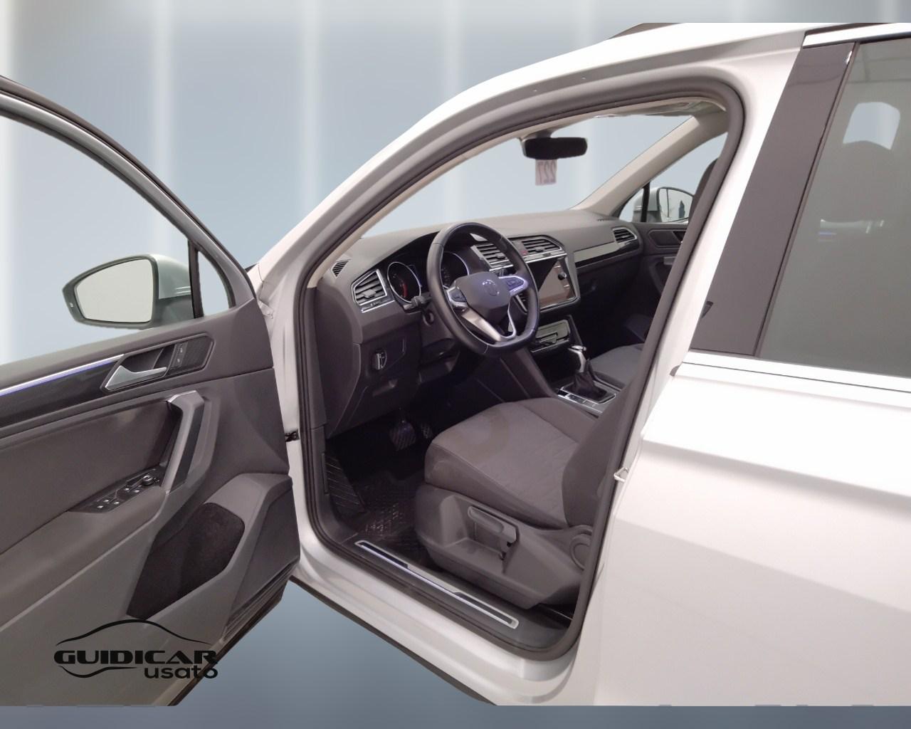 VOLKSWAGEN Tiguan II 2021 - Tiguan 2.0 tdi Life 150cv dsg