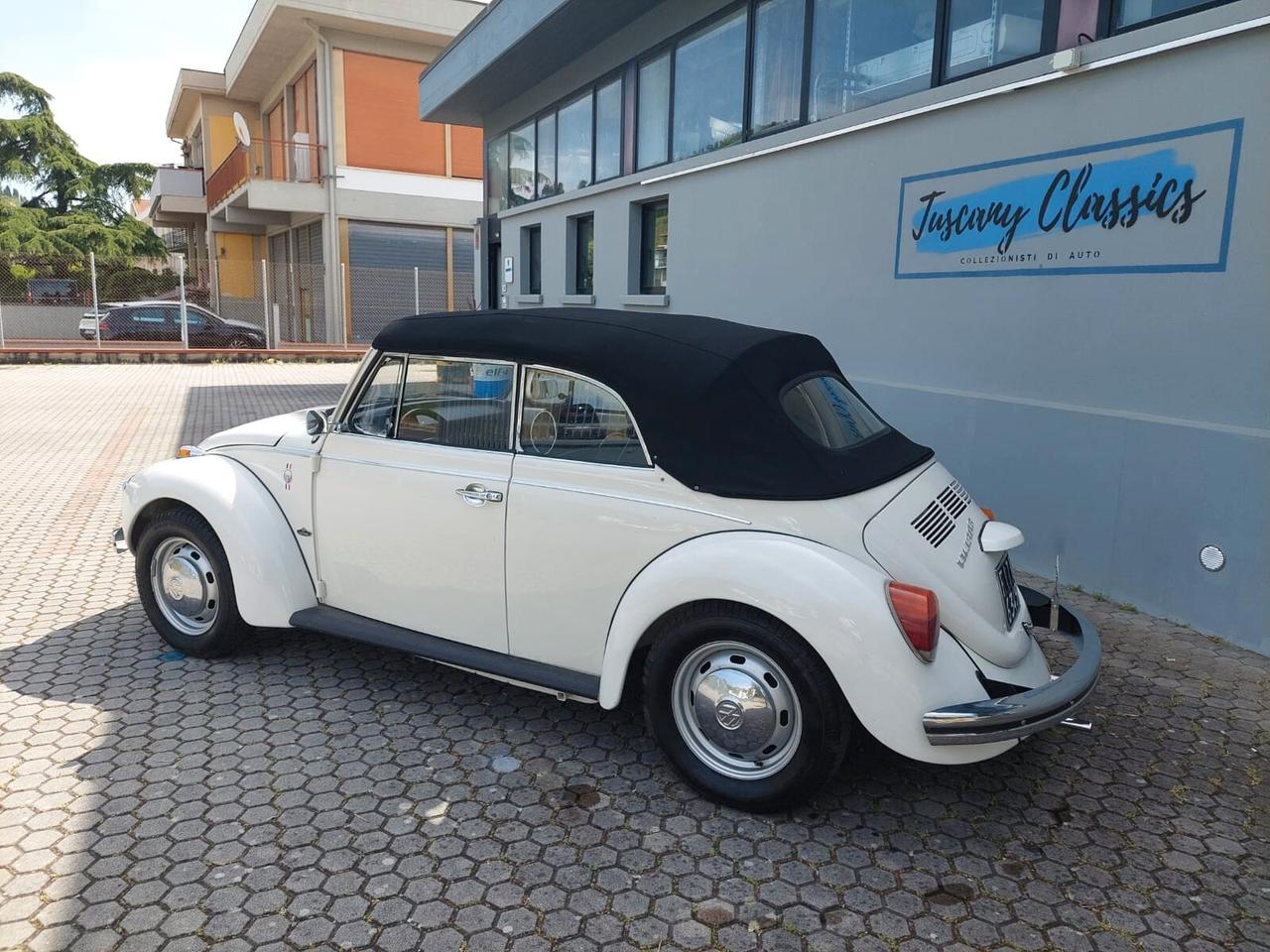 Volkswagen Maggiolino 1303 Cabrio