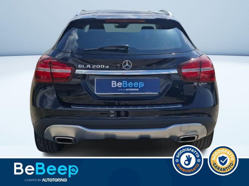 Mercedes-Benz GLA 200 D SPORT AUTO