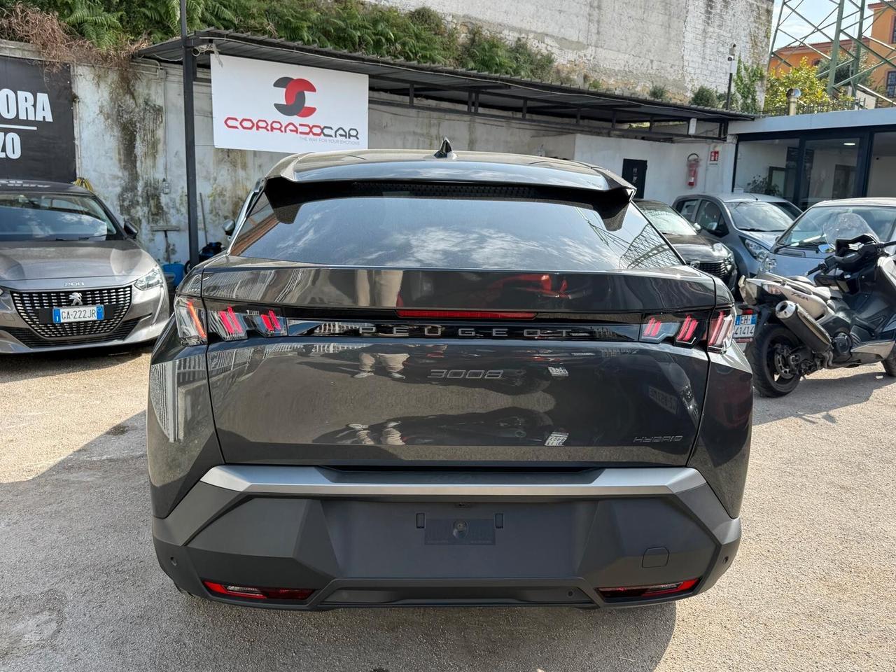 PEUGEOT 3008 HYBRID 136CV AUTOMATICA ALLURE KM0