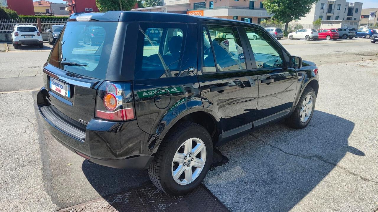 Land Rover Freelander 2.2 TD4 S.W. SE