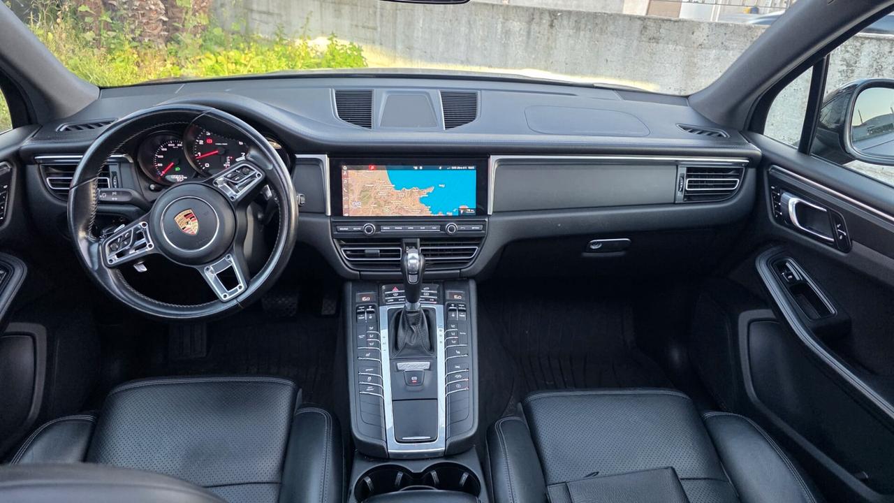 Porsche Macan 2.0 Scarico Sportivo Tetto