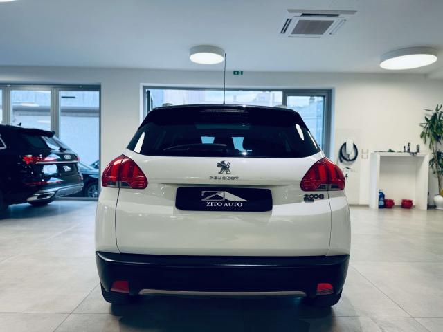 Peugeot 2008 1.6 e-hdi 8v Allure Pano