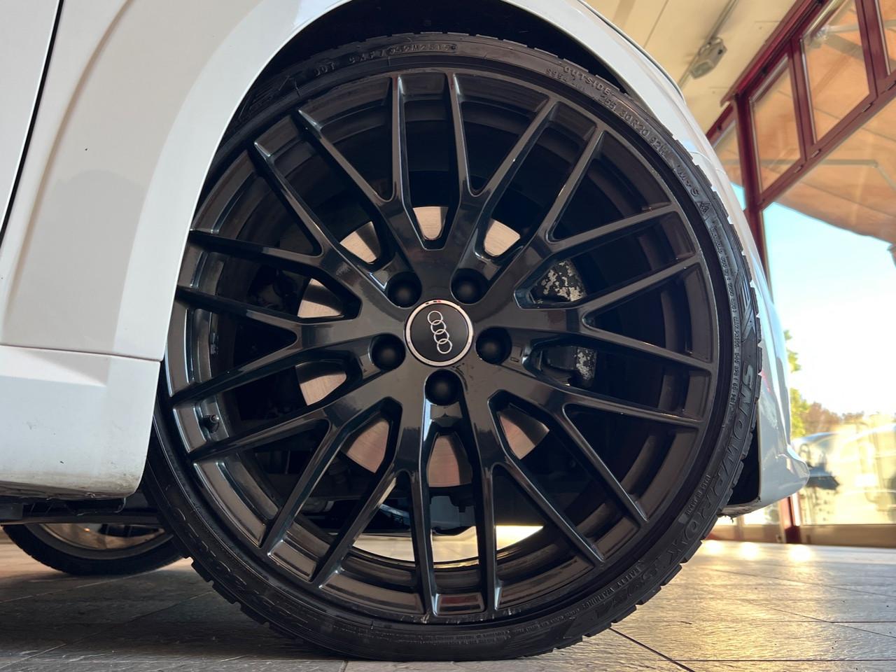 Audi TT 2.0 tfsi S line Sline quattro s-tronic