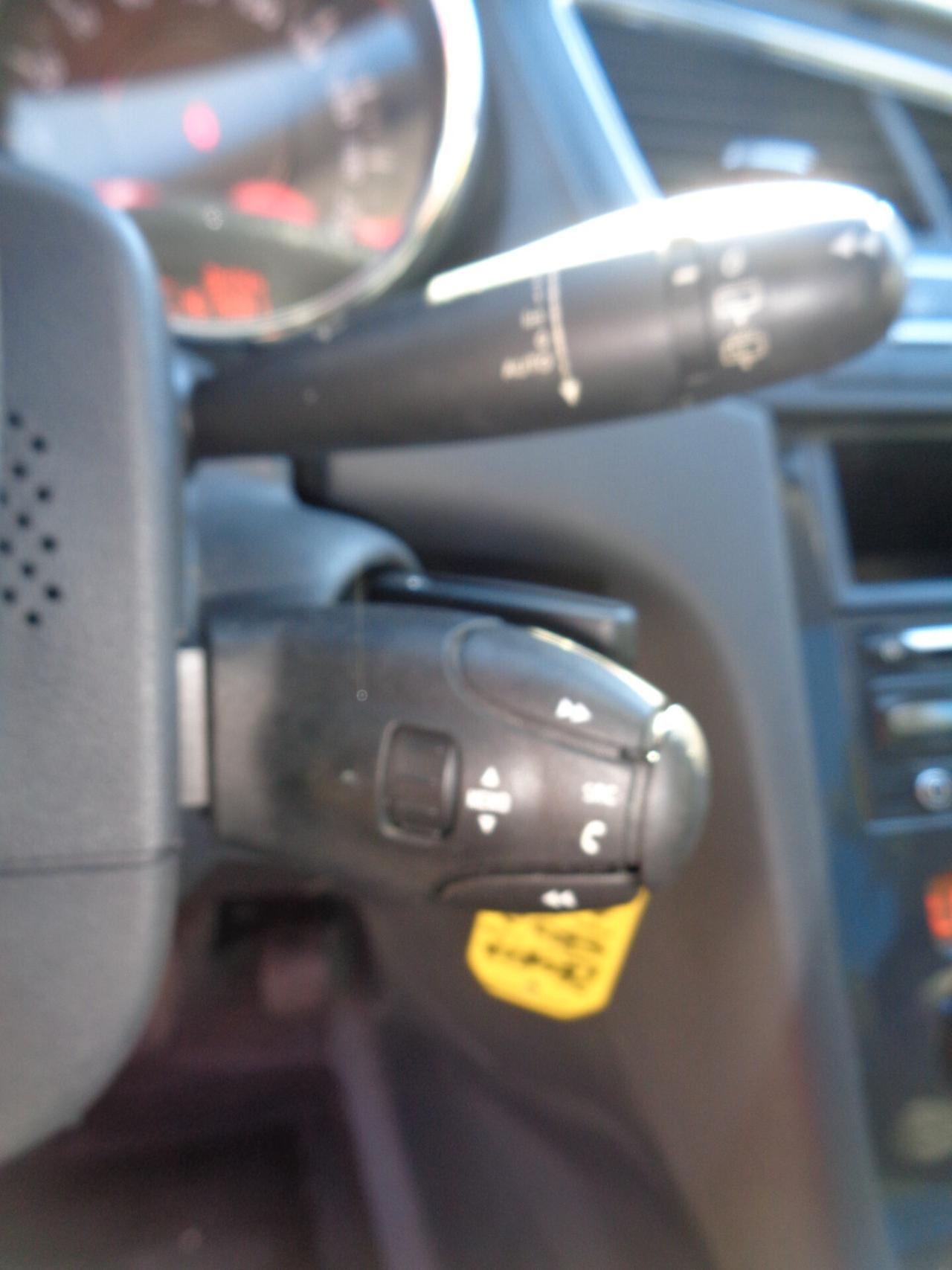 Peugeot 5008 1.6 HDi 112CV 7 posti