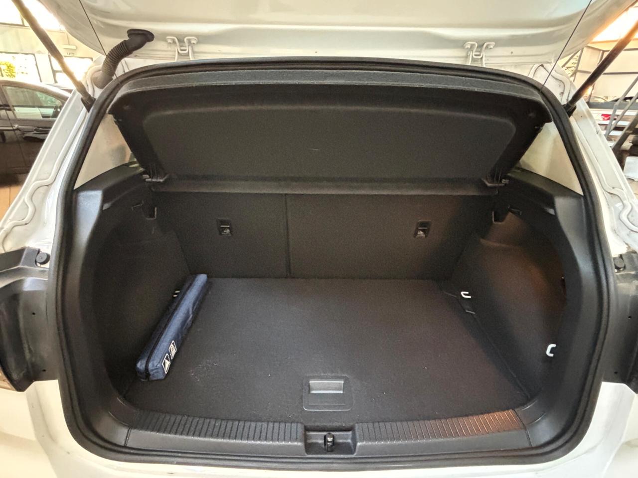 Volkswagen T-Cross 1.0 TSI Style BMT