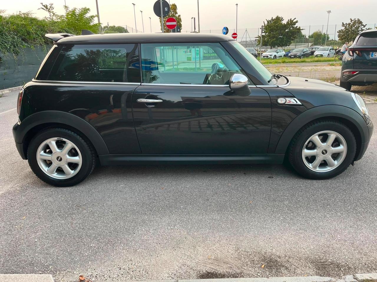 Mini 1.6 16V One D