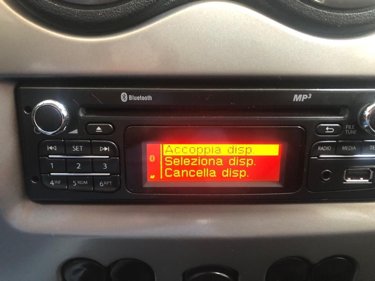 DACIA SANDERO STEPWAY 1.6 GPL-GARANZIA 12 MESI